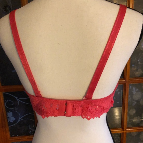 🤗3 for $25 Coral colored underwire bra - Picture 4 of 5
